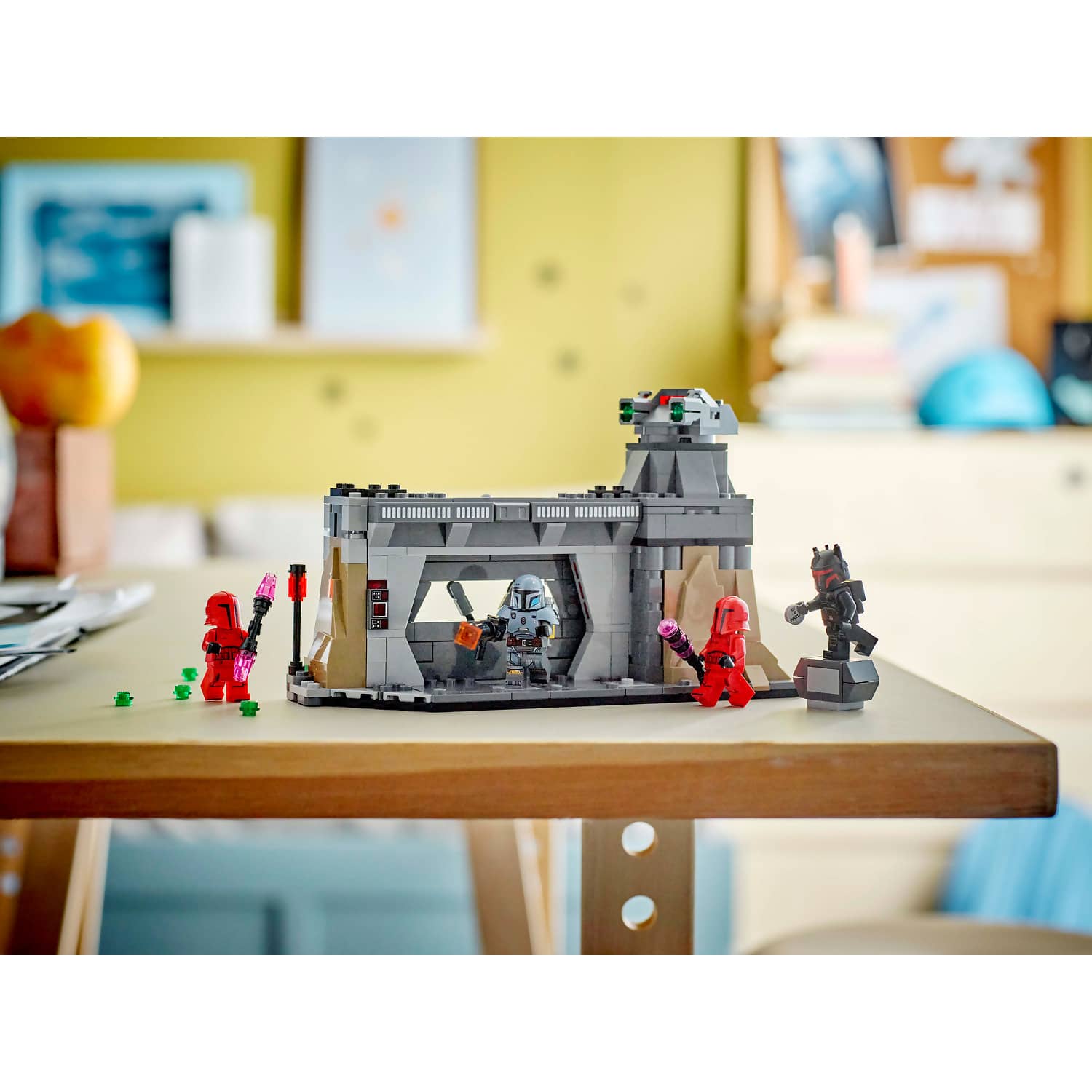 LEGO® 75386 Paz Vizsla and Moff Gideon Battle - Star Wars™