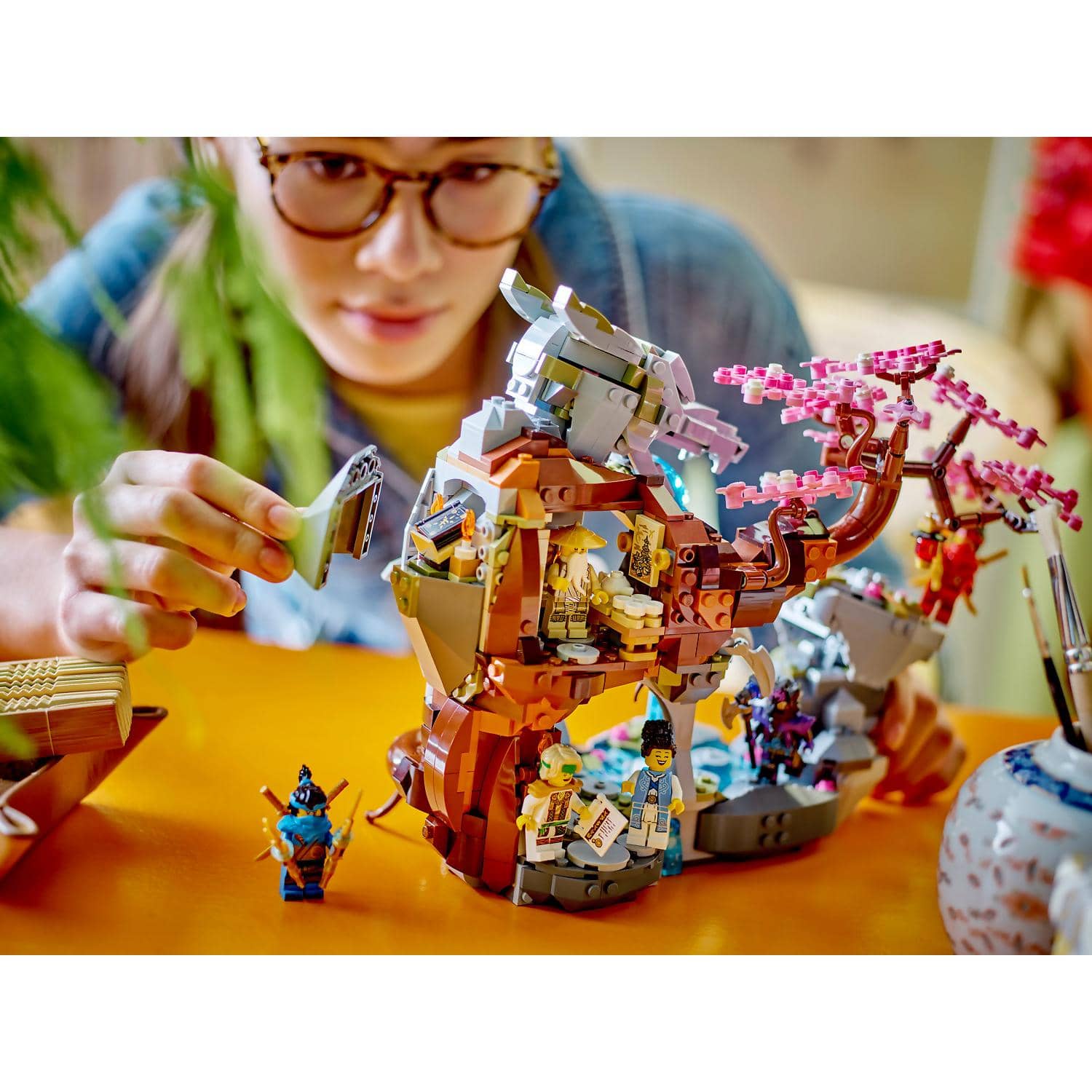 LEGO 71819 Dragon Stone Shrine - Ninjago