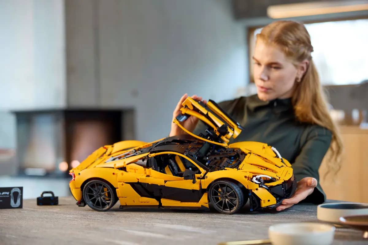 LEGO 42172 McLaren P1 - Technic