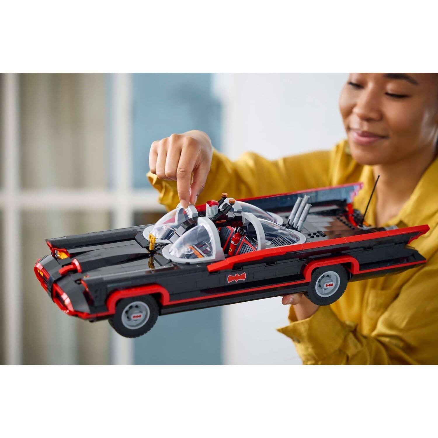LEGO 76328 Batman The Classic TV Series Batmobile - DC Super Heroes
