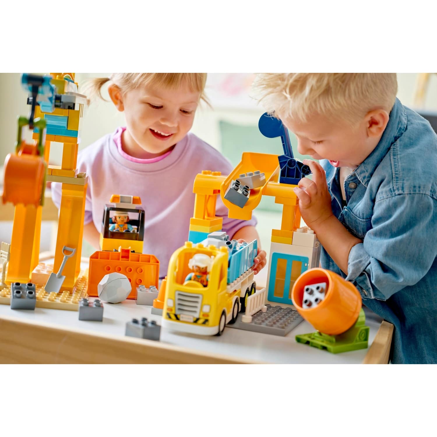 LEGO 10476 3 in 1 Construction Site and Vehicles - Duplo
