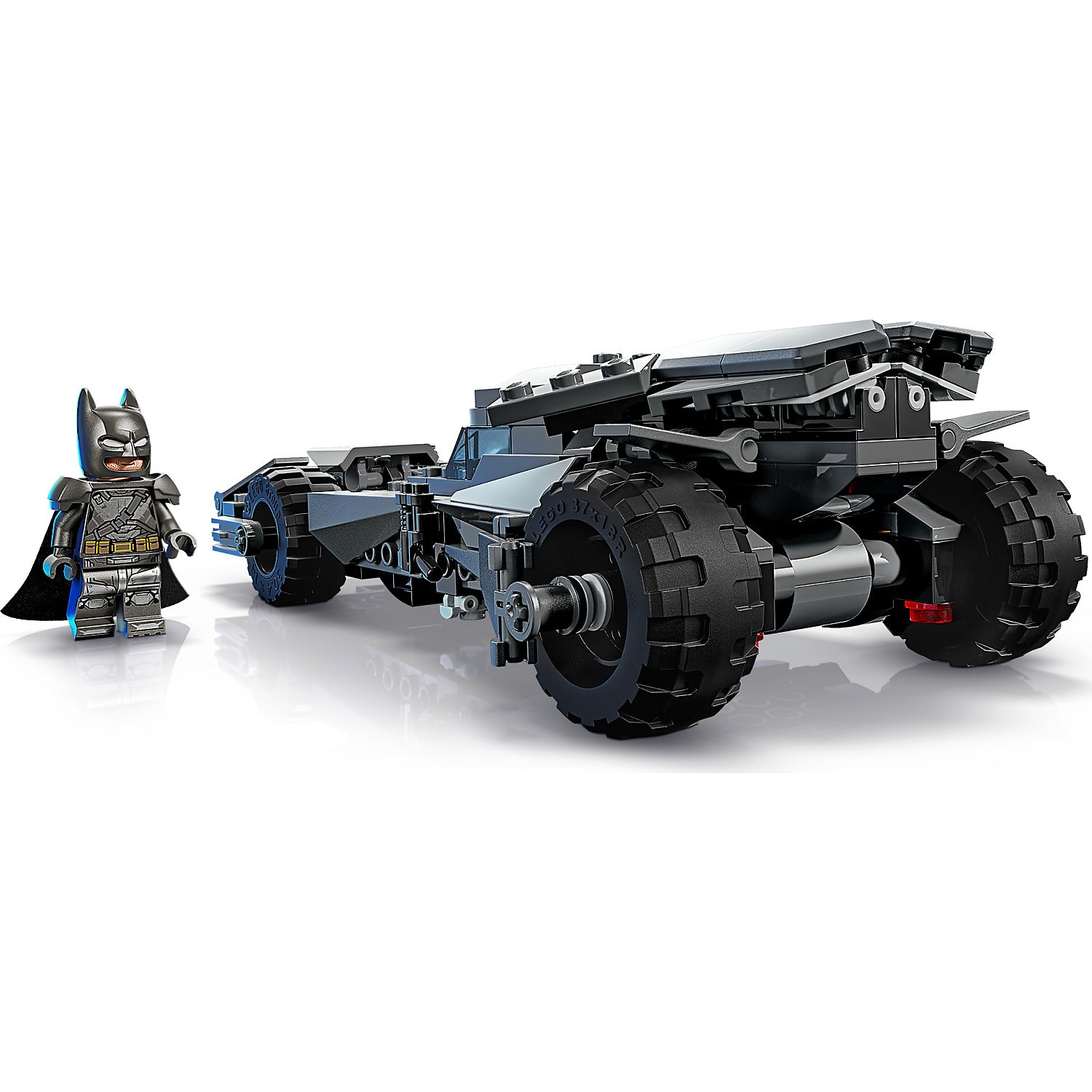 LEGO 76331 Batman v Superman Batmobile - DC Super Heroes
