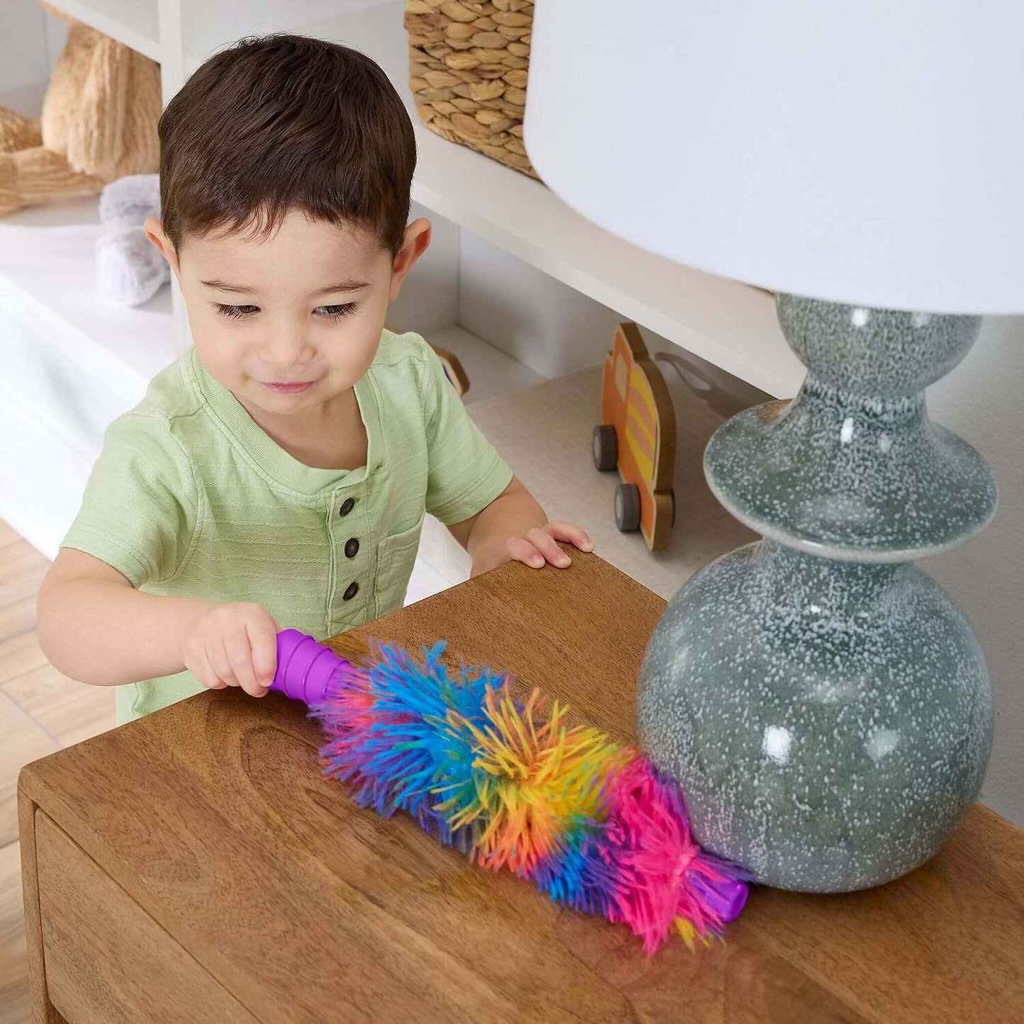 Fisher-Price - Laugh & Learn 2-In-1 Vacuum with Lights & Music - Mattel