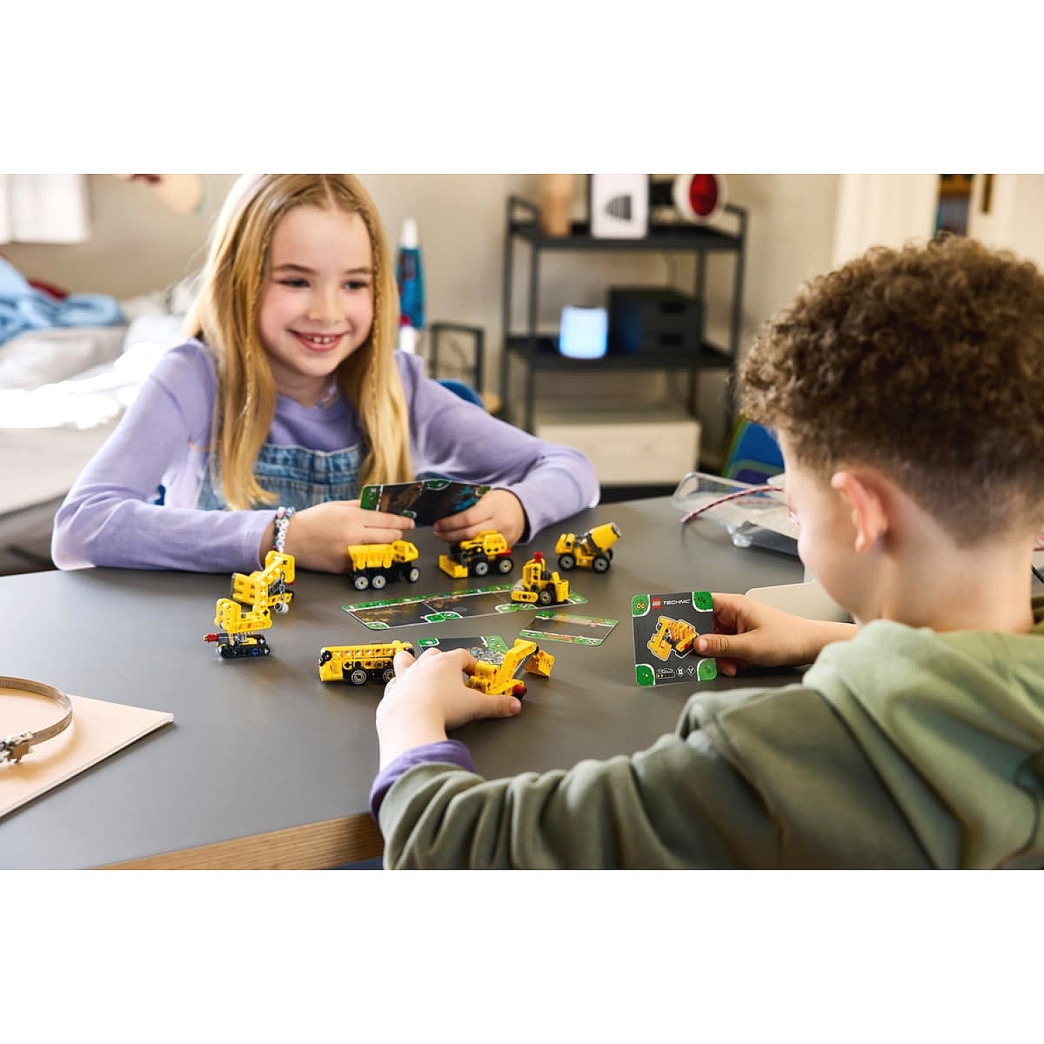 LEGO 42233 Mighty Machines Series 1 - Technic