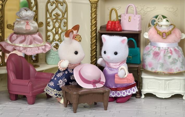 Sylvanian Families - Fashion Playset Town Girl Persian Cat