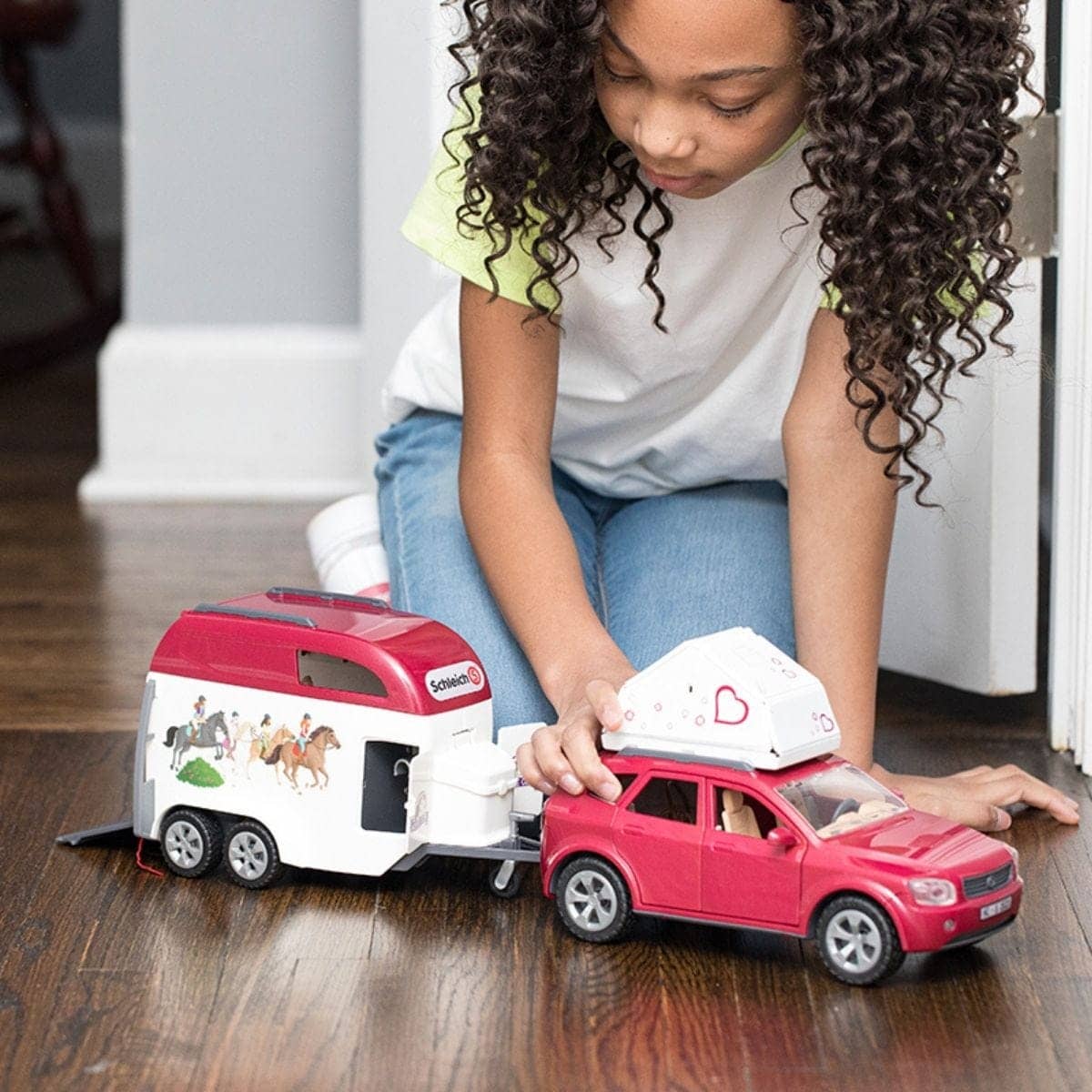 Schleich - Horse Adventures With Car And Trailer Animal Figurine Playset