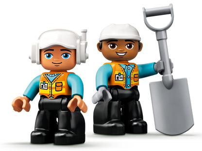 LEGO 10931 Truck & Tracked Excavator   - DUPLO