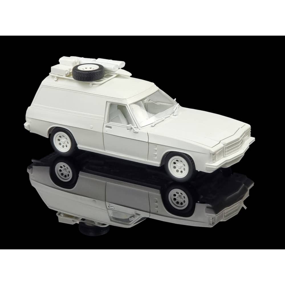DDA 1:24 Kit Max's HJ Panelvan