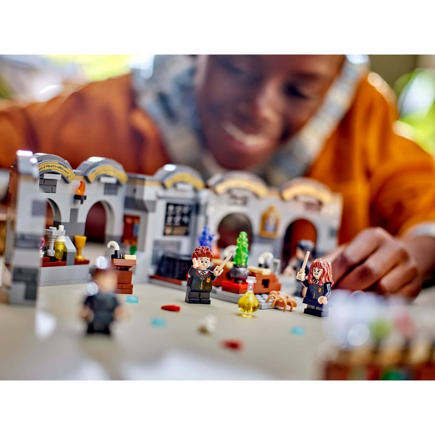 LEGO® 76431 Hogwarts Castle: Potions Class - Harry Potter™