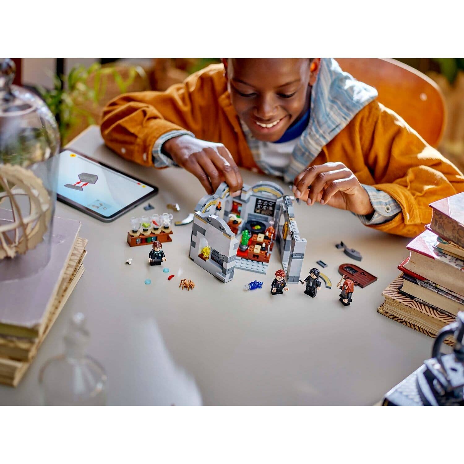 LEGO® 76431 Hogwarts Castle: Potions Class - Harry Potter™