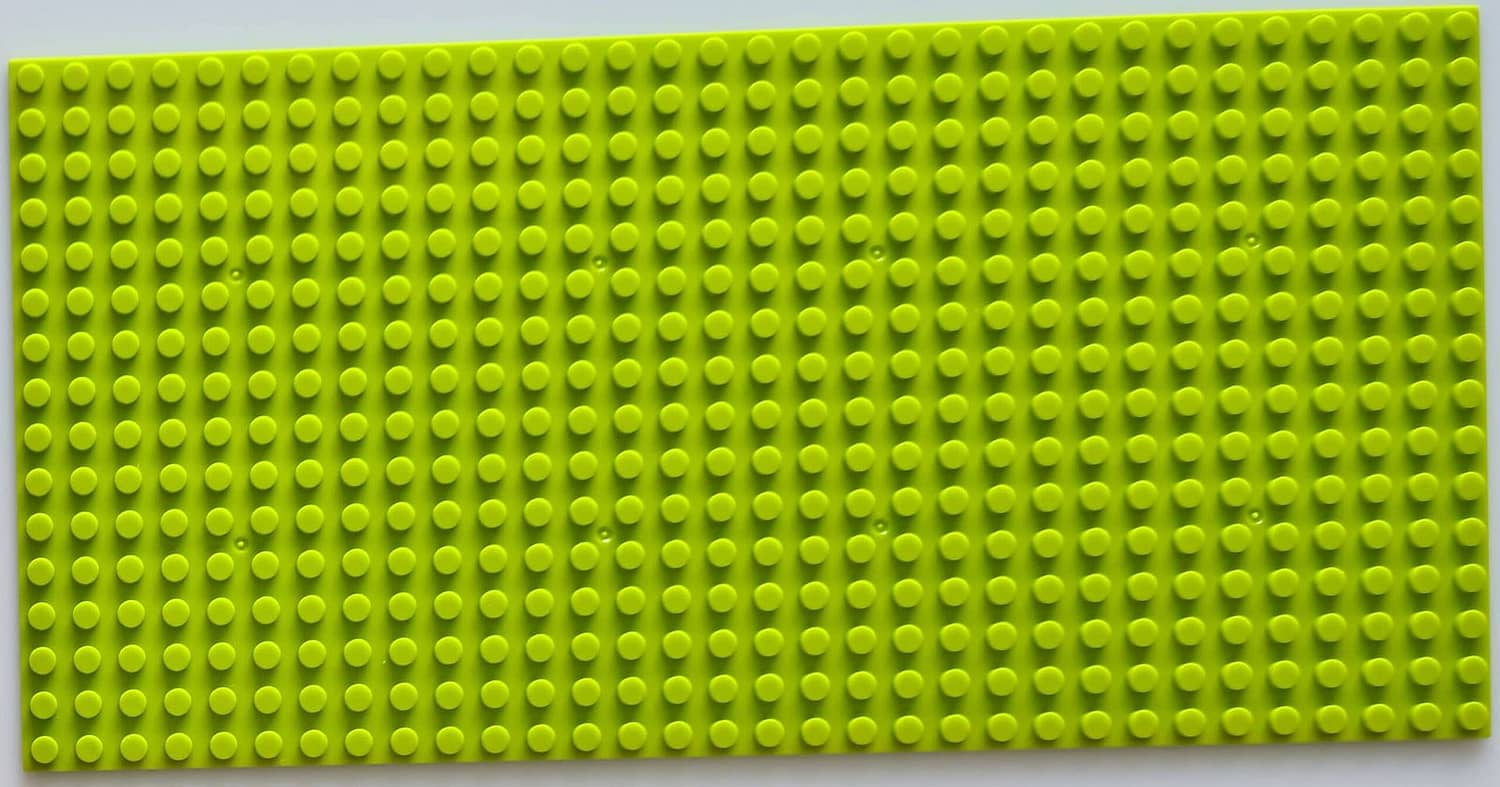 BASEPLATE 16x32 Studs Light Green Generic Brand