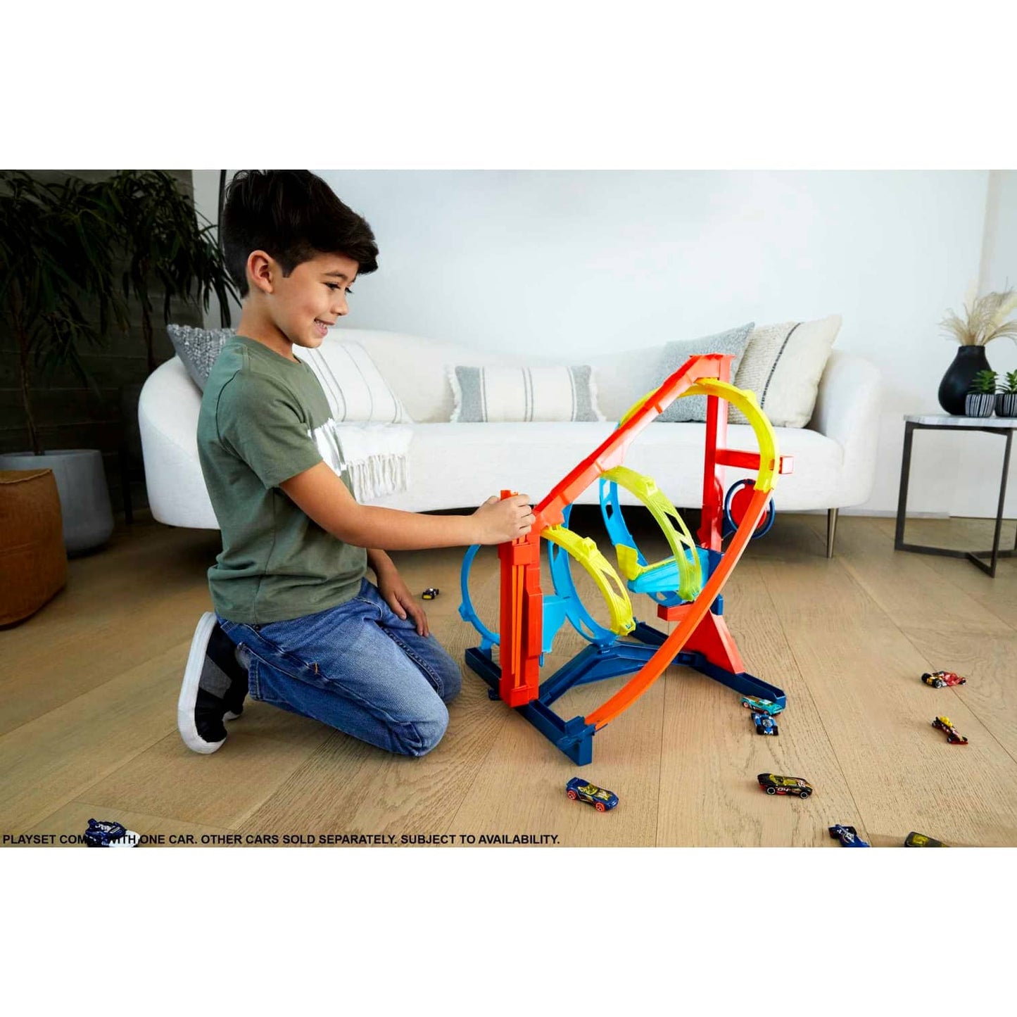 Hot Wheels - ® - Track Builder Unlimited Corkscrew Twist Kit  Mattel