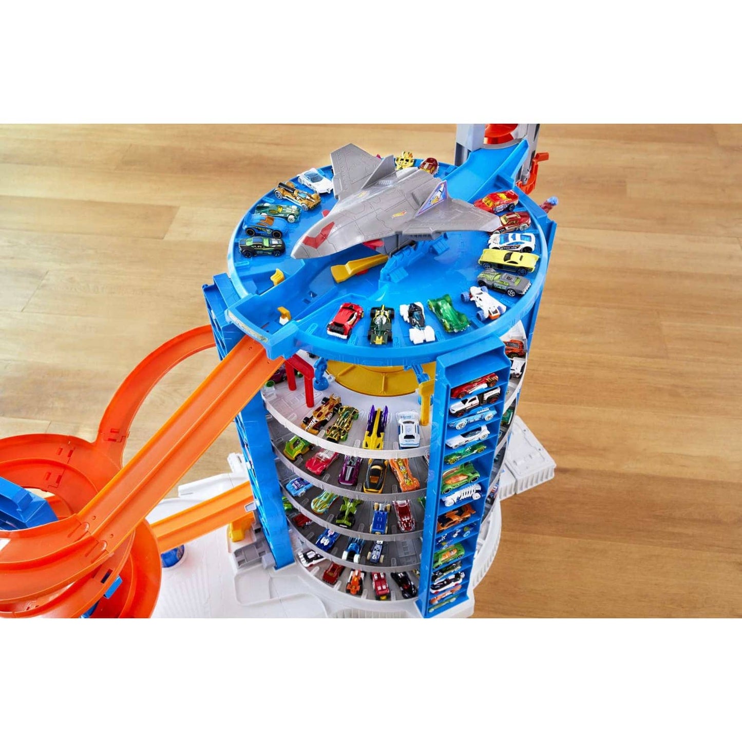 Hot Wheels - ® - Track Set With 4 1:64 Scale Toy Cars Super Ultimate Garage Over 3-Feet Tall  Mattel