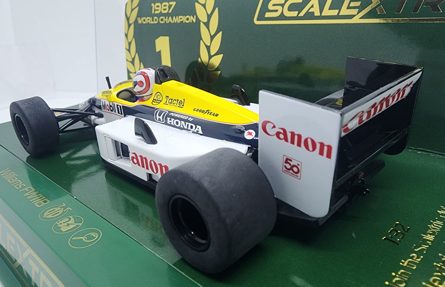 Scalextric -  C4309 Williams FW11 Nelson Piquet 1987 World Champion