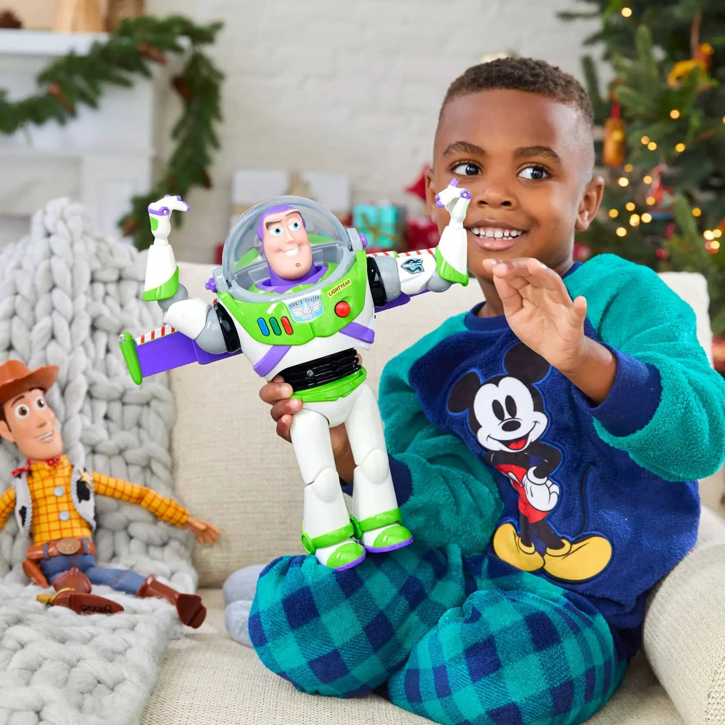 Disney -  Pixar - Toy Story Buzz Lightyear Space Ranger Interactive Talking Action Figure 12-inch