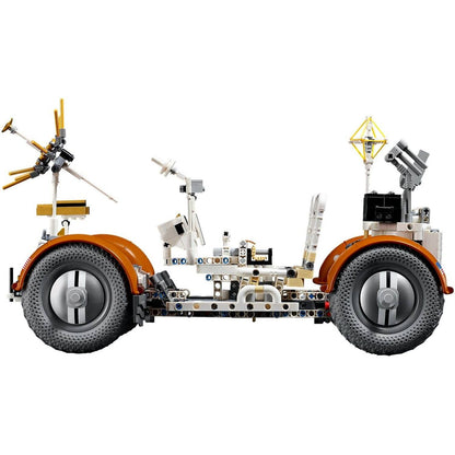 LEGO 42182 NASA Apollo Lunar Roving Vehicle - LRV - Technic