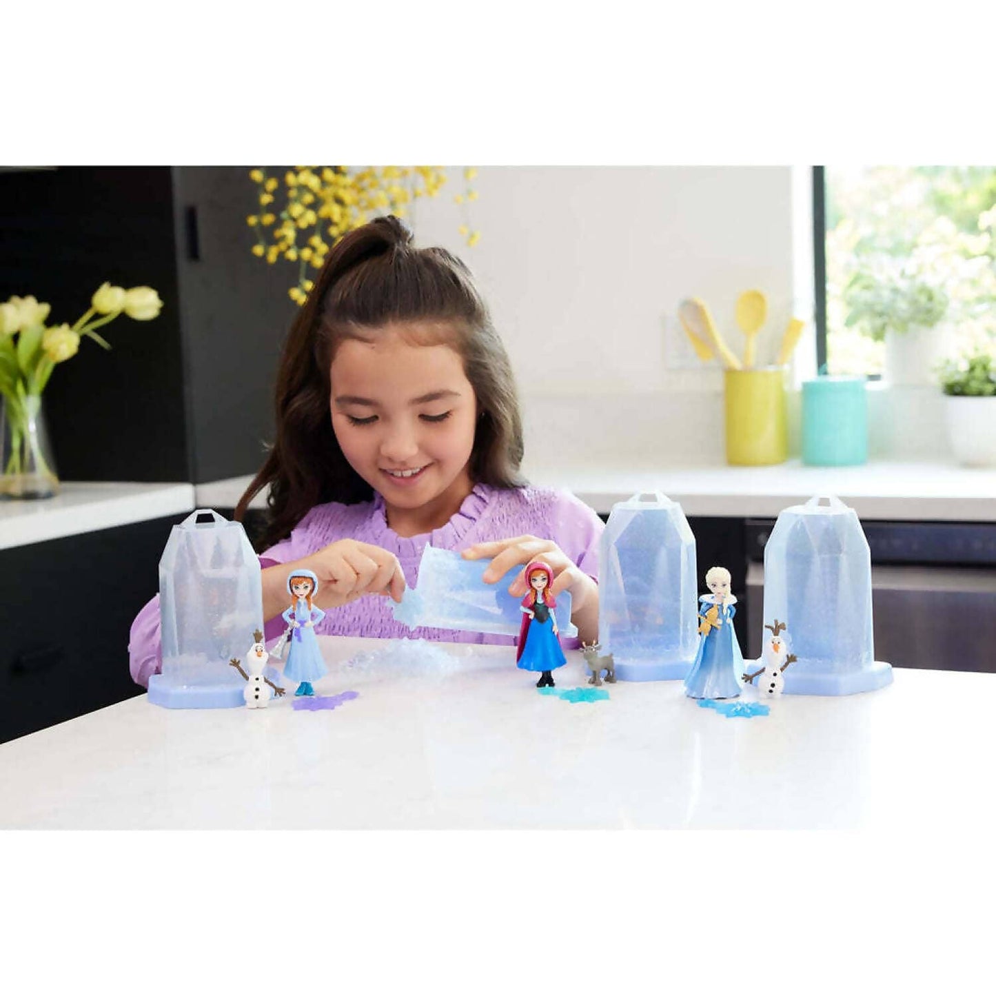 Disney - Frozen Snow Reveal Doll Assorted Styles