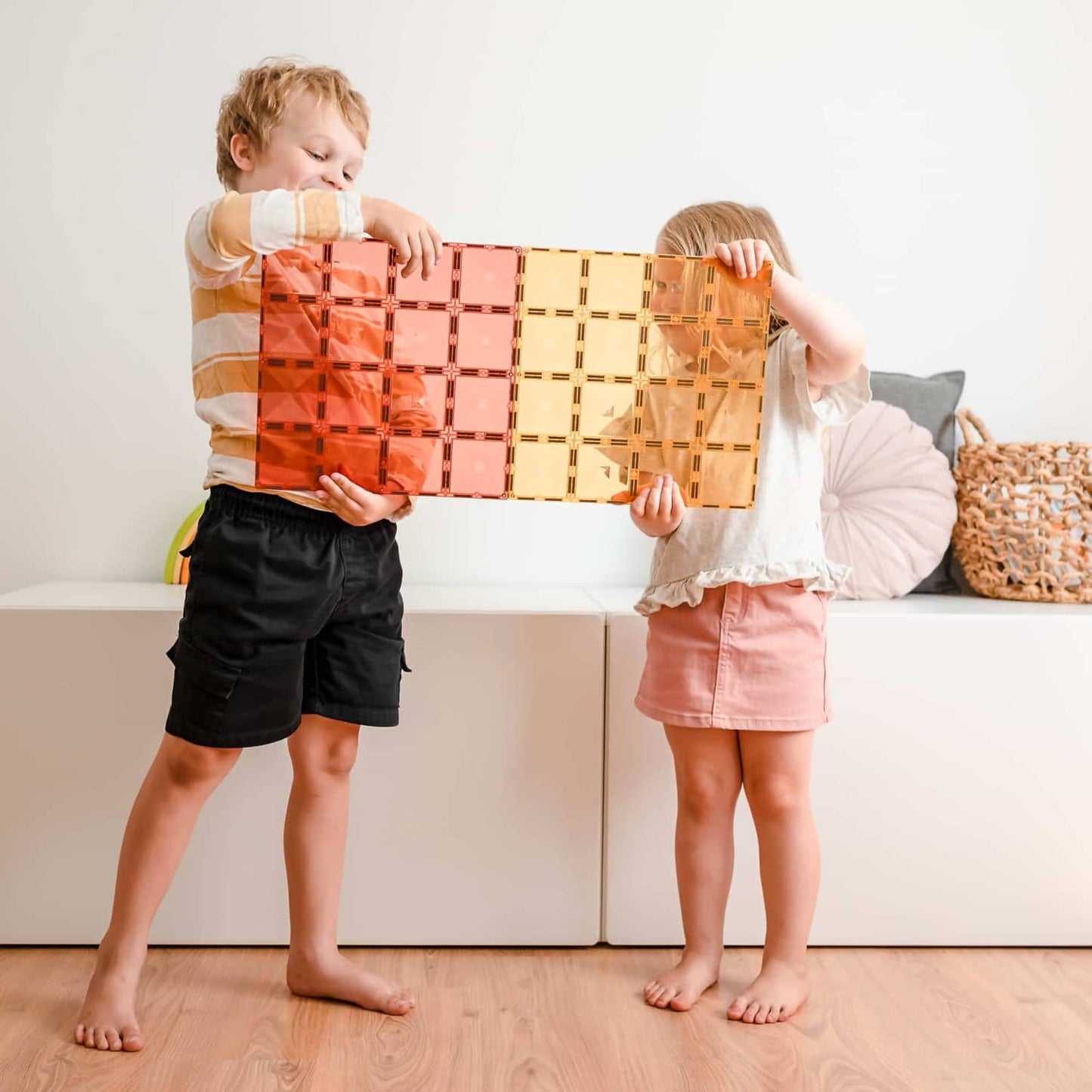 Connetix - Magnetic Tiles Pastel Base Plate Pack Lemon & Peach 2pc