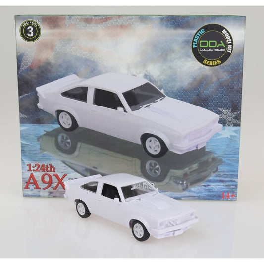 DDA Collectibles -  1:24 Scale - A9X Holden Torana Sealed Body Opening Bonnet with Engine - Plastic Diecast Model Kit