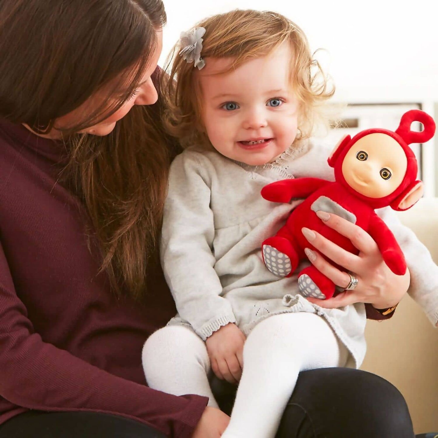 Teletubbies - Talking Po (Includes non-replaceable button batteries)