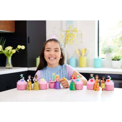 Disney -  Princess - Royal Colour Reveal Doll Assorted Styles - Mattel