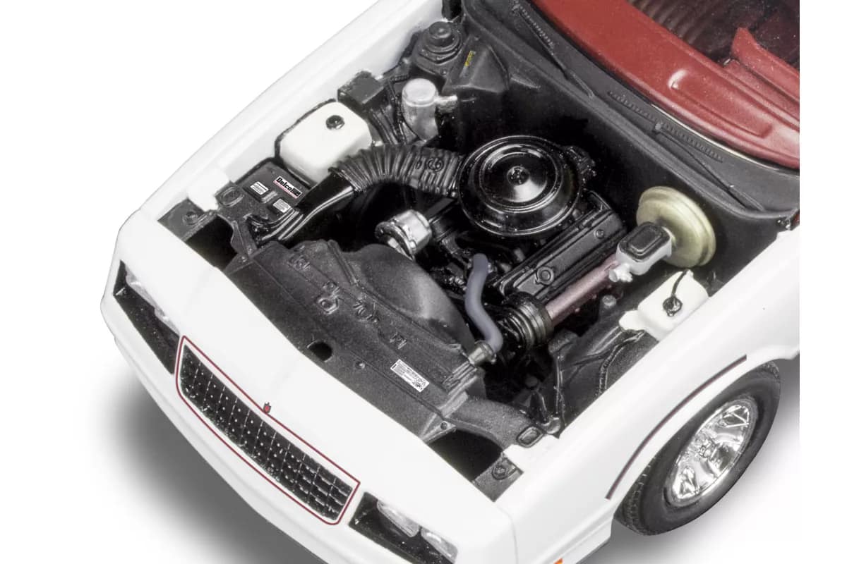 Revell -  1:24 1986 Monte Carlo Ss 2 'n 1 Scaled Plastic Model Kit