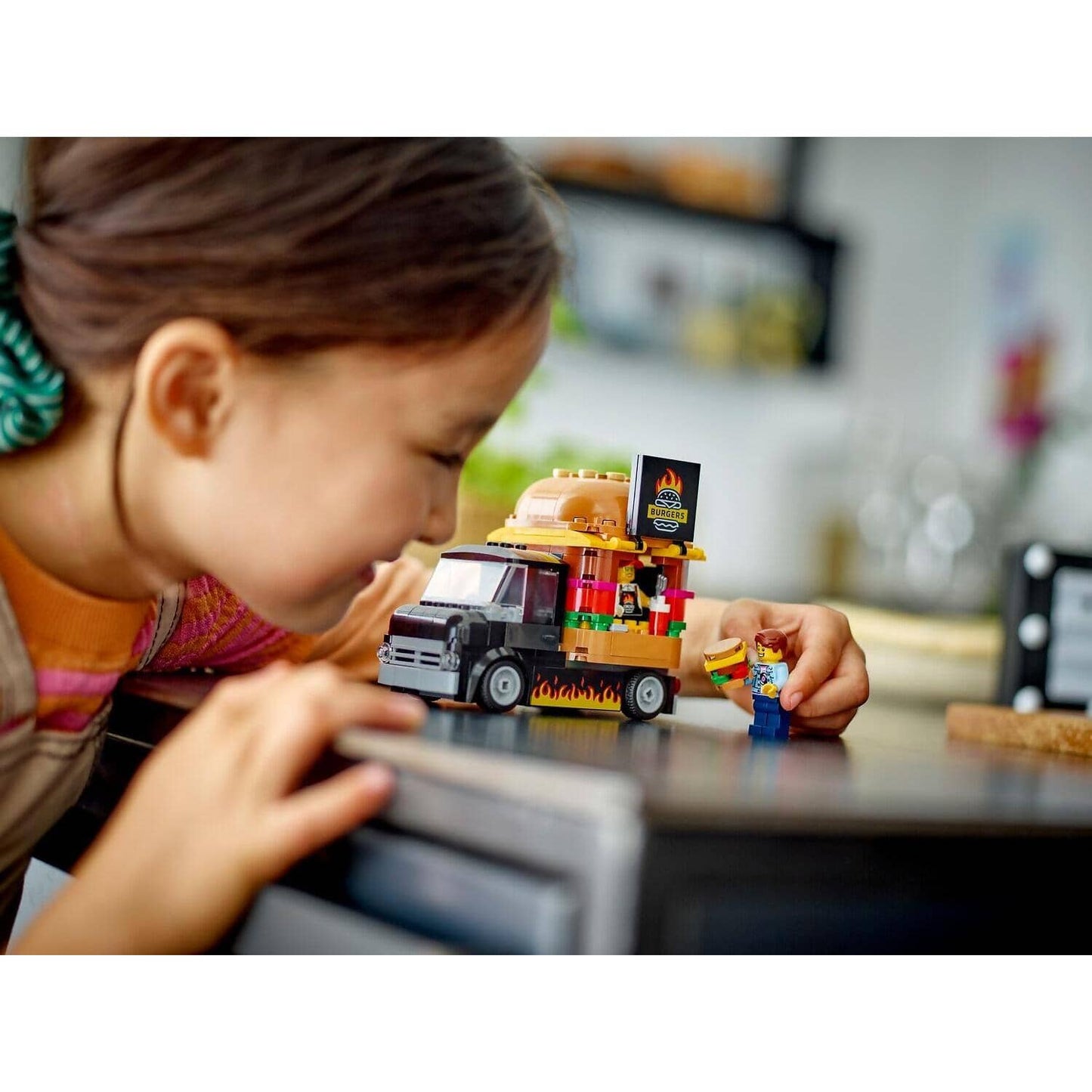 LEGO 60404 Burger Truck - City