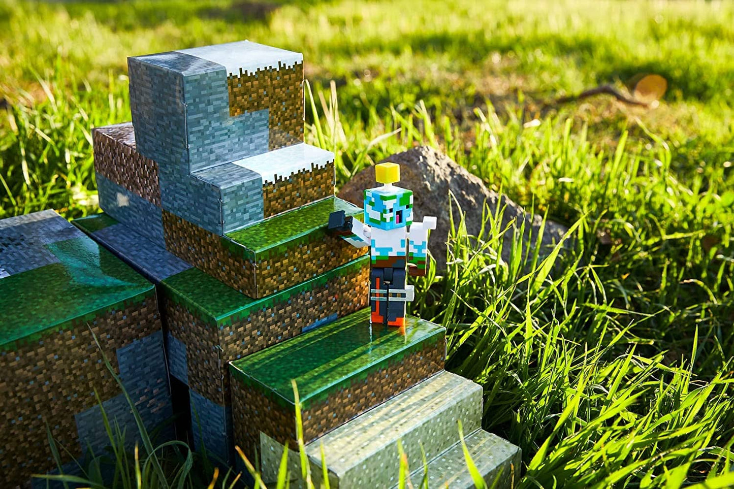 Minecraft -  Overworld Protector Playset Including Accessories & Blocks Playset