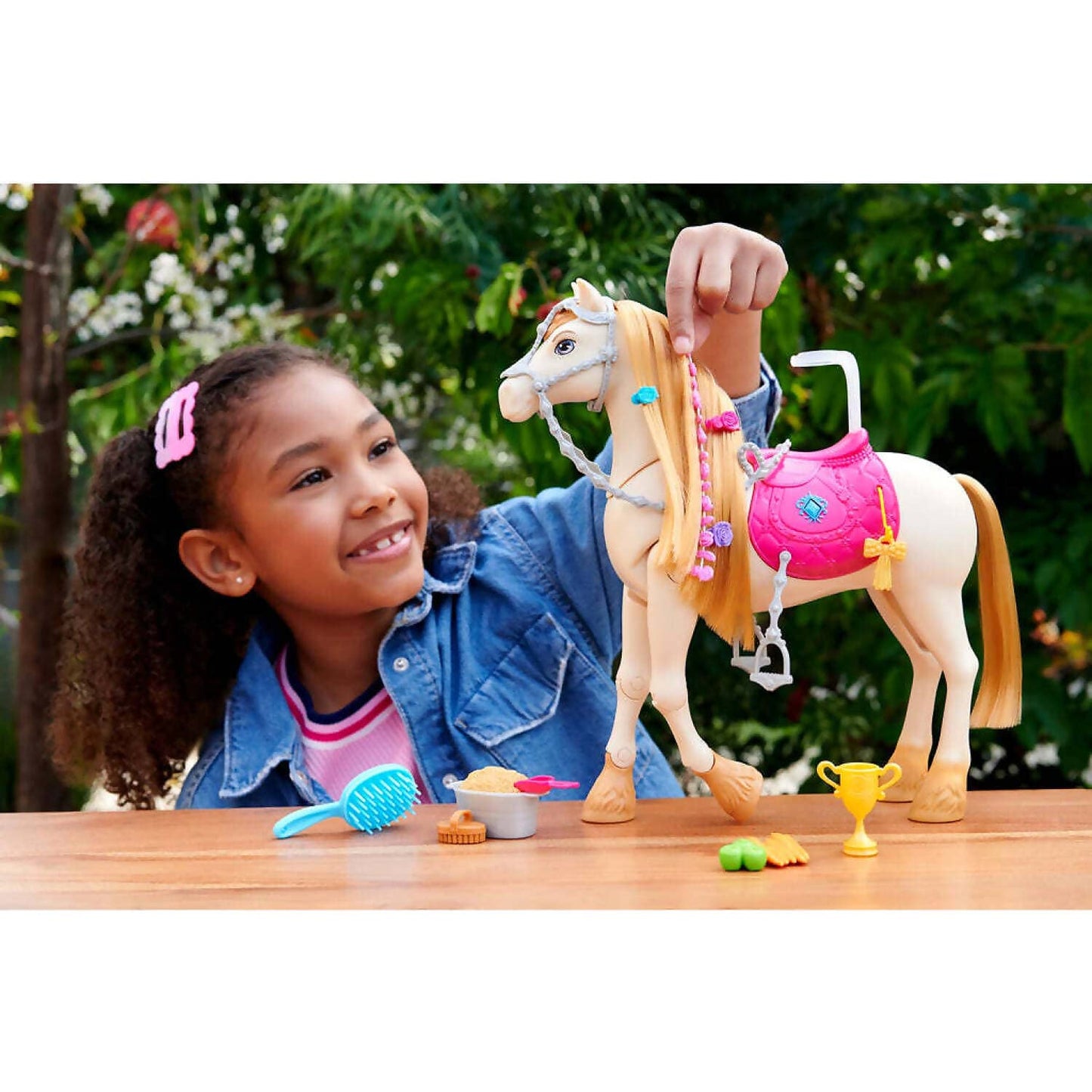 Barbie -  Mysteries - The Great Horse Chase Dance And Show Horse - Mattel