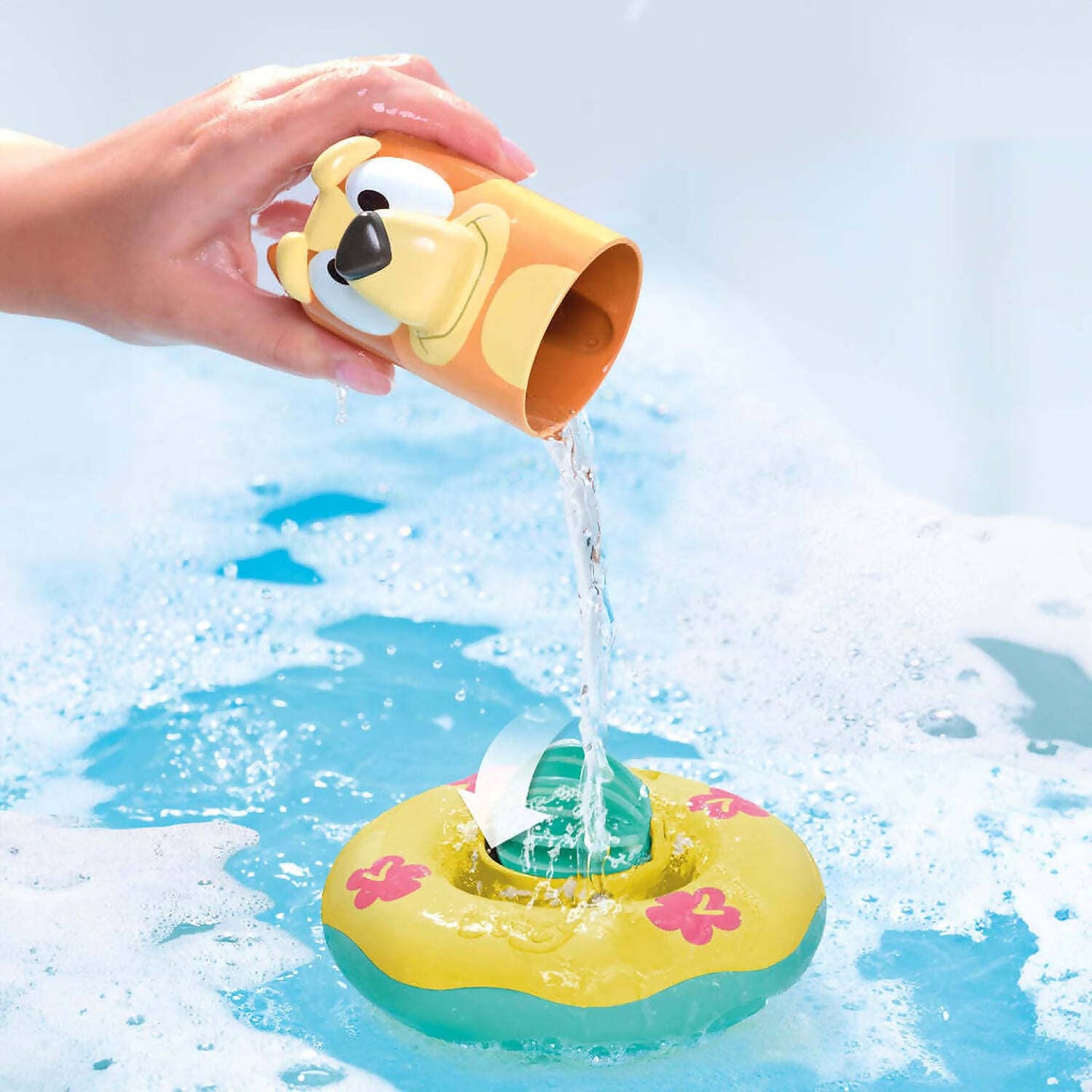 TOMY - Toomies - Splash & Float Bluey & Bingo 2-in-1 Water Toys