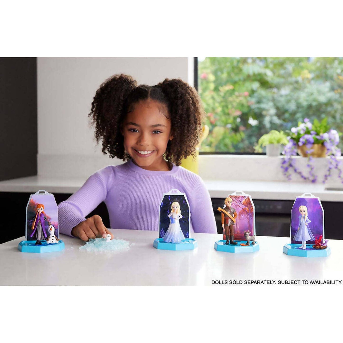 Disney -  Frozen - Snow Reveal Doll - Mattel