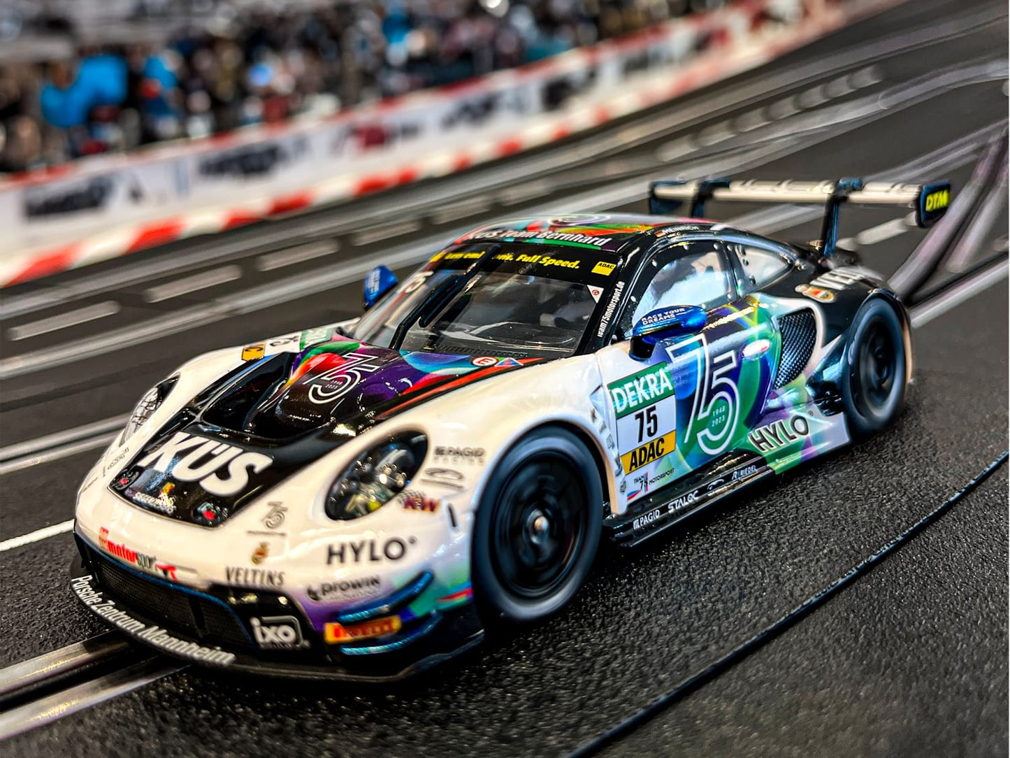 Carrera -  Evolution 1:32 - Porsche 911 GT3 R Team Bernhard No.75 DTM 2023  - Slot Car Also Suits Scalextric