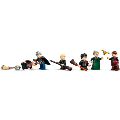 LEGO 76447Hogwarts™ Castle: Flying Lessons - Harry Potter