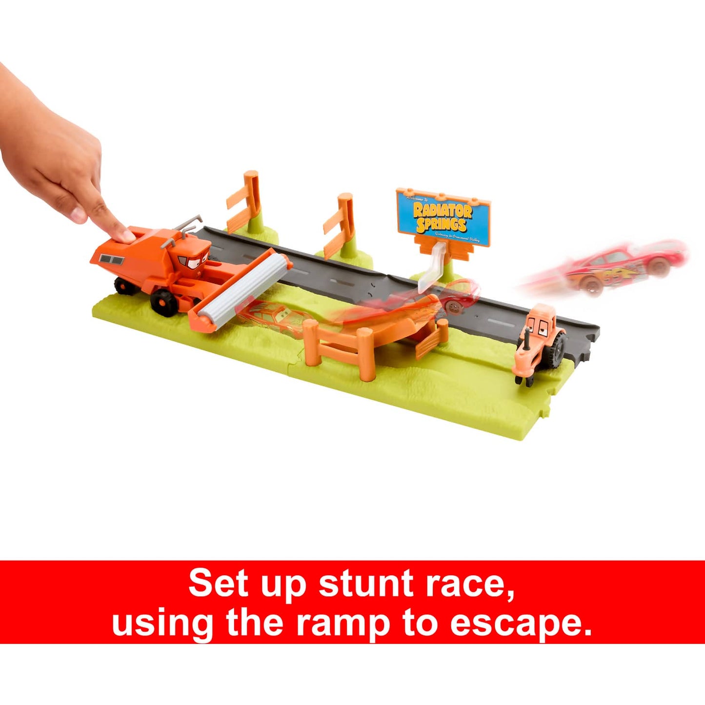Disney -  Pixar - Cars Frank Escape & Stunt Race Playset With Lightning Mcqueen Toy Car