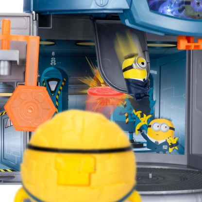 Despicable Me -  4 - Transformation Invention Chamber