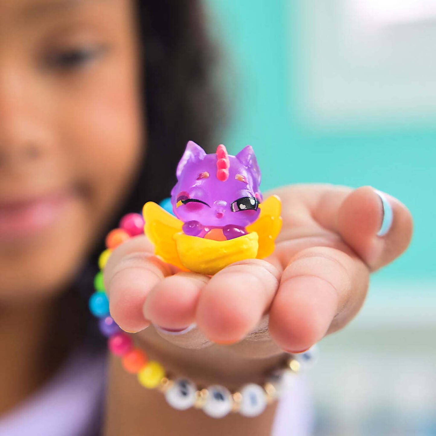 Hatchimals -  Alive! - Neon Rainbow 1-pack Blind Box