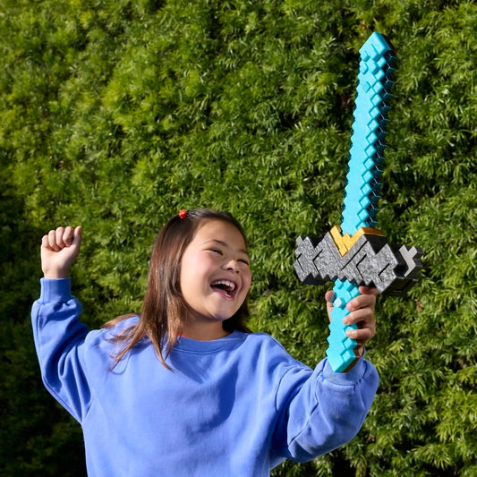 Minecraft -  Movie - Click And Switch Sword And Pickaxe Role-play 2-in-1