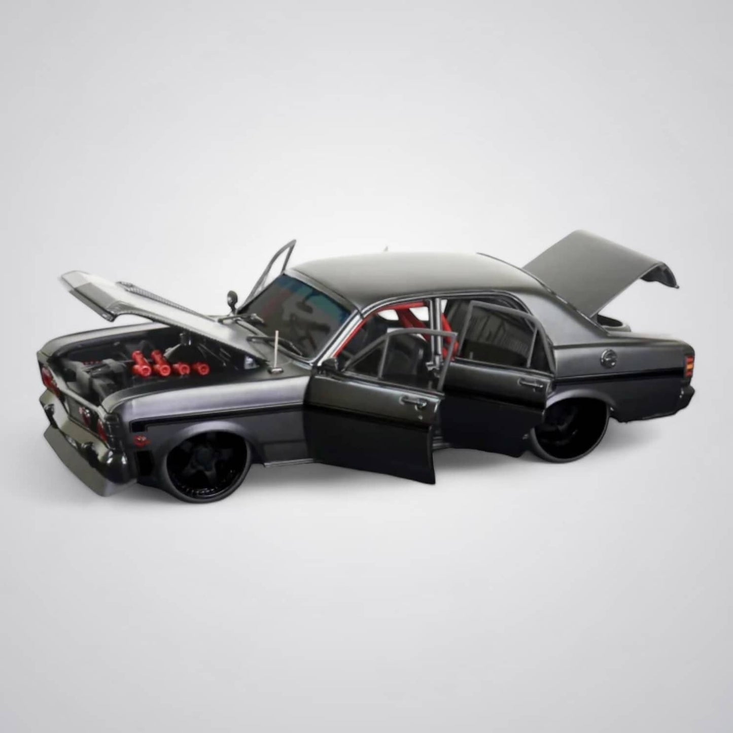 DDA Collectibles -  1:24 Scale - 1969 Custom Ford XW Inferno Black - Diecast Model