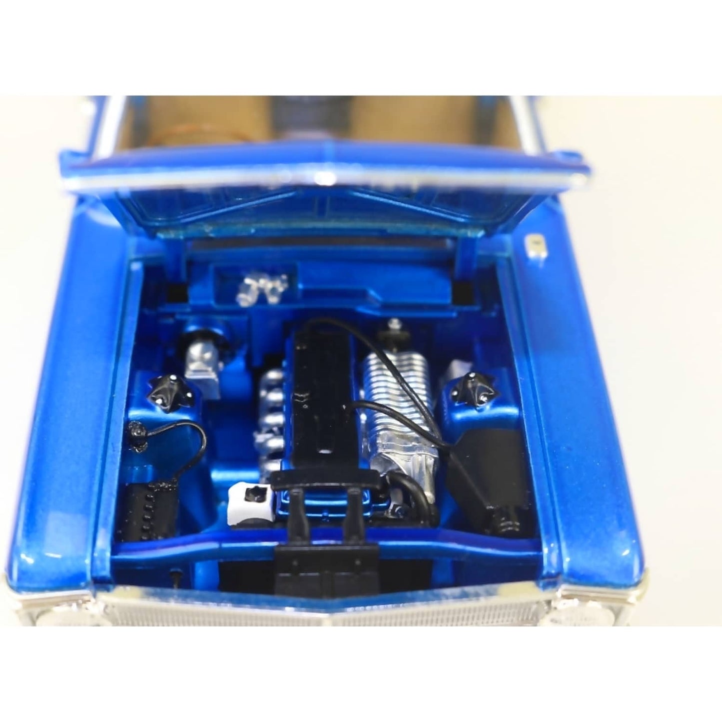 DDA Collectibles -  1:24 Scale - Blue Custom XY Ford Falcon Ute - Diecast Model
