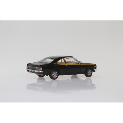 DDA Collectibles -  1:32 Scale - 1970 Black HG Holden Monaro GTS 350 - Diecast Model
