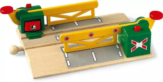 Brio -  World - Wooden Accessory Magnetic Action Crossing