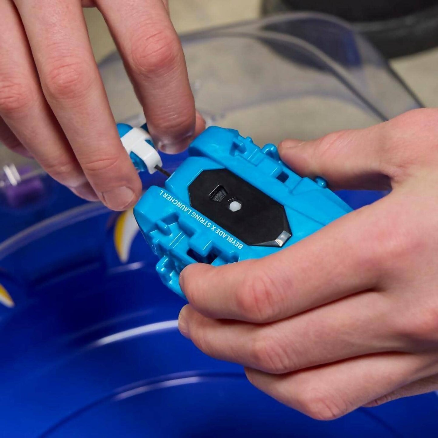 Beyblade -  X - Cobalt Dragoon 2-60C Deluxe Left-spin String Launcher Set