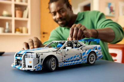 LEGO 42210 2 Fast 2 Furious Nissan Skyline GT-R (R34) Car - Technic