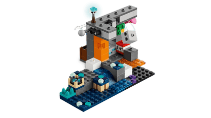 LEGO 21274 The Warden Encounter - Minecraft