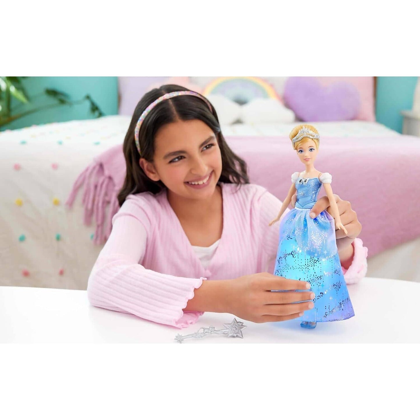 Disney -  Princess - Enchanted Ballgown Cinderella Sounds & Magic Wand Activation - Mattel