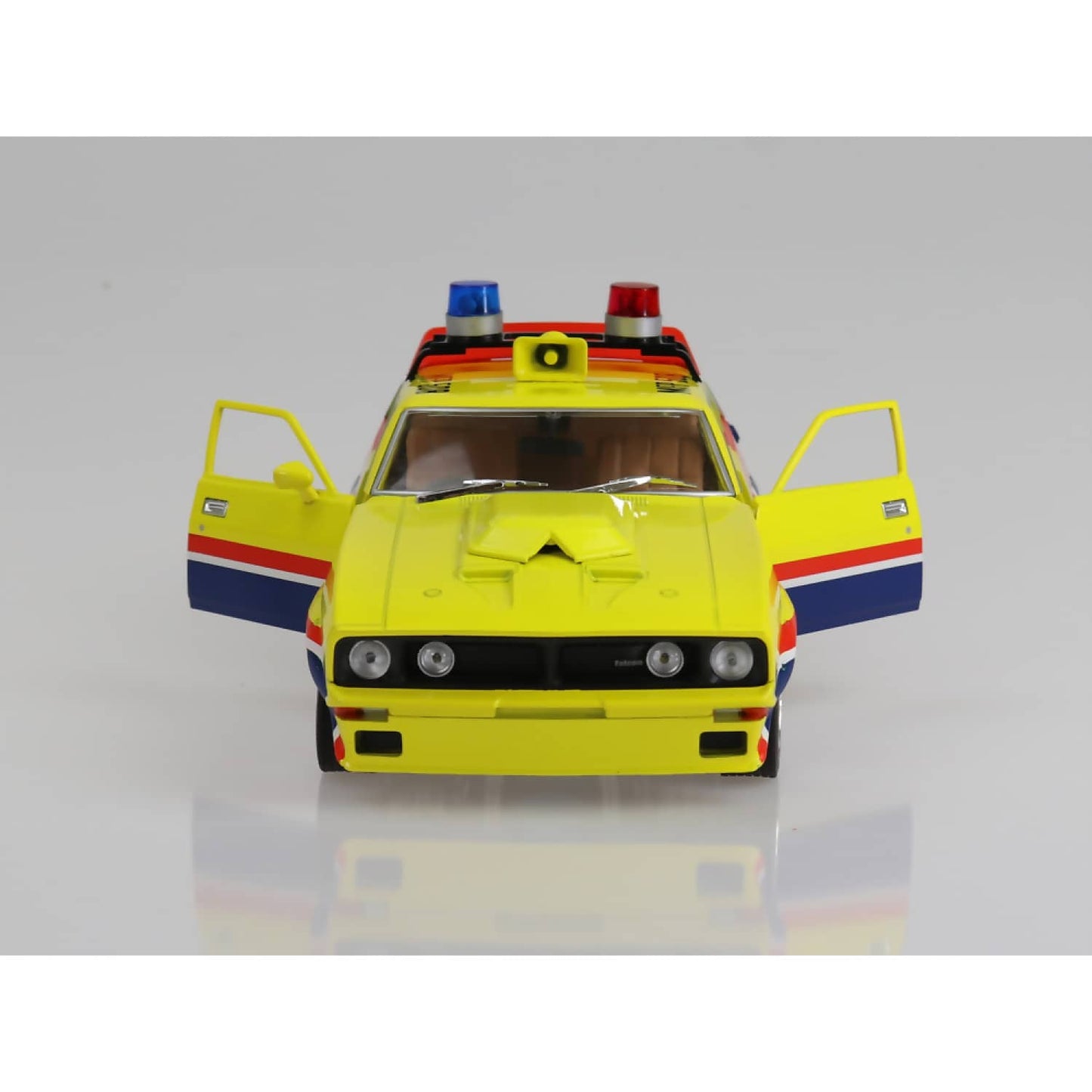 DDA Collectibles -  1:24 Scale - XB Falcon MFP First of the V8 Interceptors Movie - Diecast Model