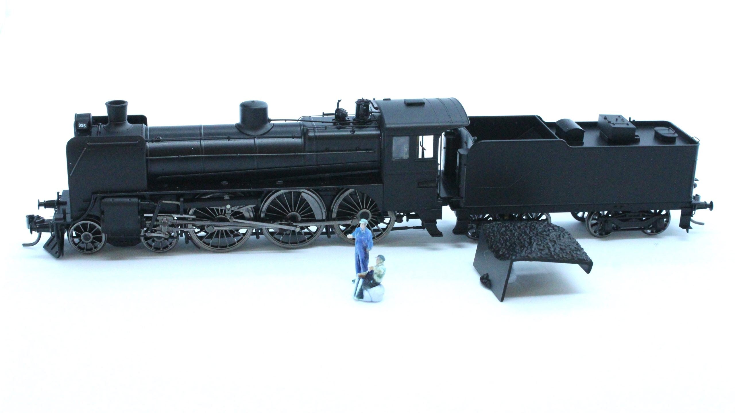 IXION A2 996; 12V DC NON-SOUND HO SCALE VR A2 CLASS 4-6-0