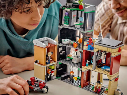 LEGO 76324 Spider-Man vs. Oscorp - Marvel Super Heroes