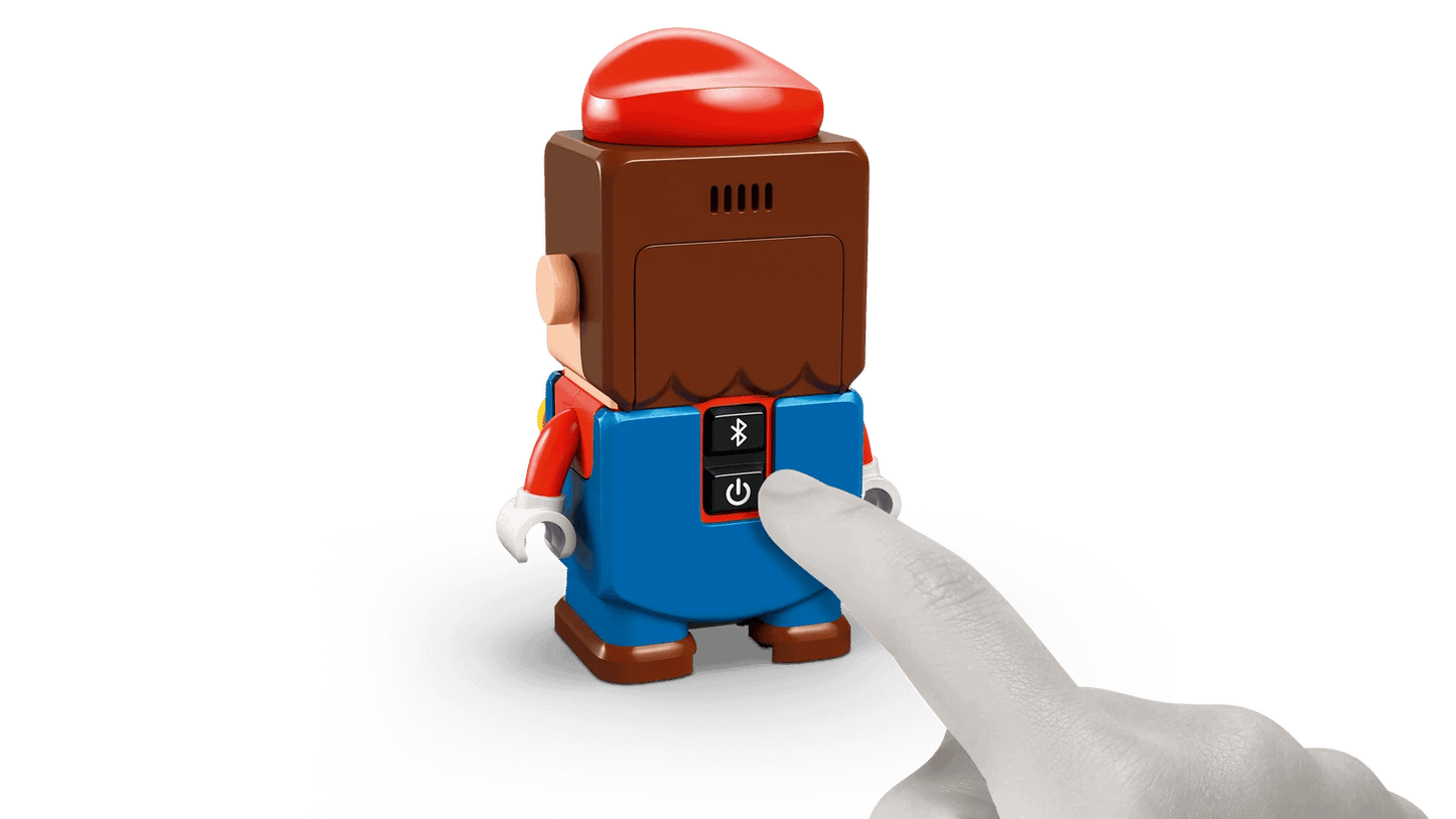 LEGO 72043 Mario Kart™ - Interactive LEGO® Mario™ & Standard Kart - Super Mario