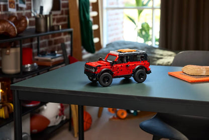 LEGO 42213 Ford Bronco® SUV - Technic